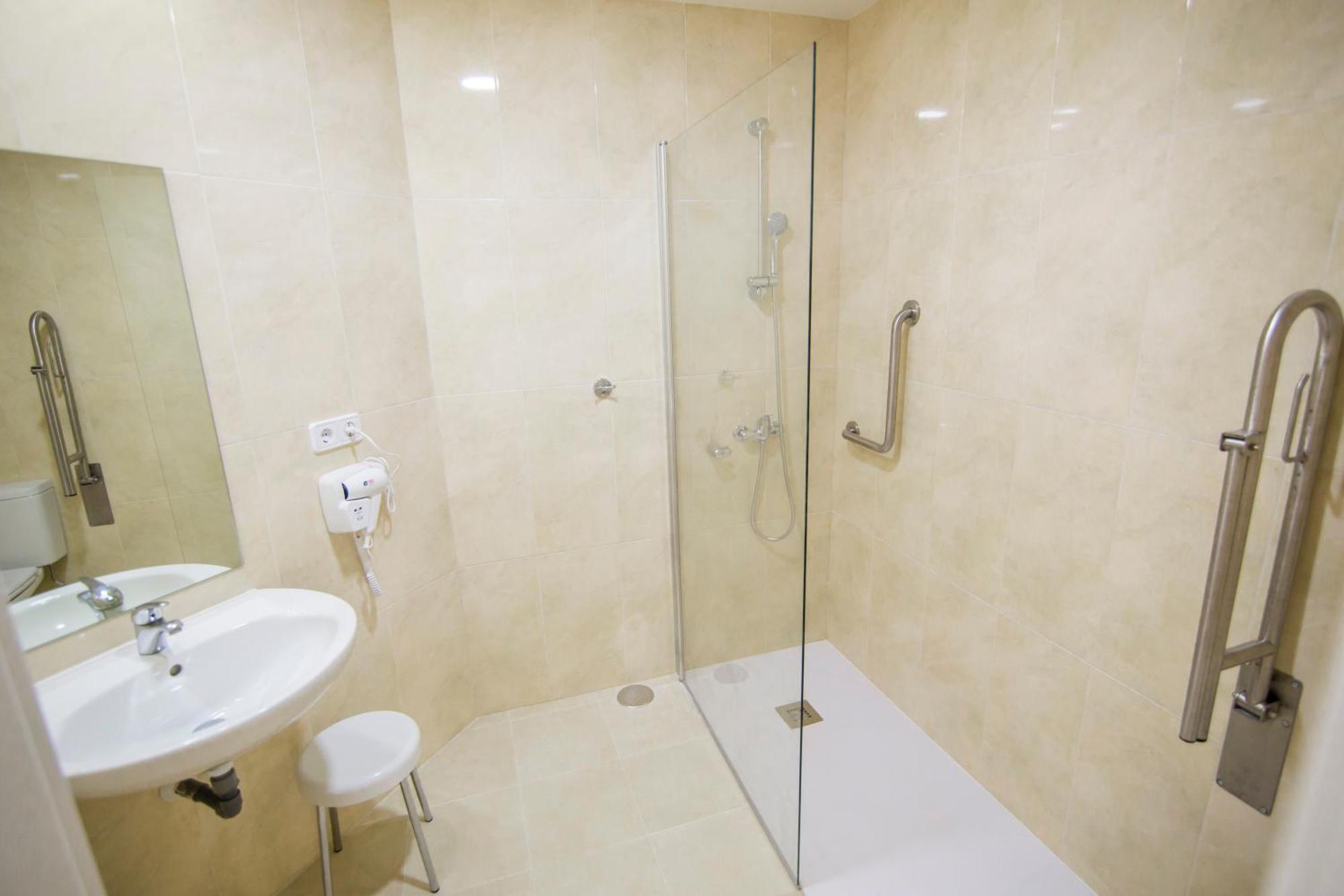 Apartamentos Plaza de Santiago - Estudios Turisticos - 1 LLAVE Pinto Exterior foto